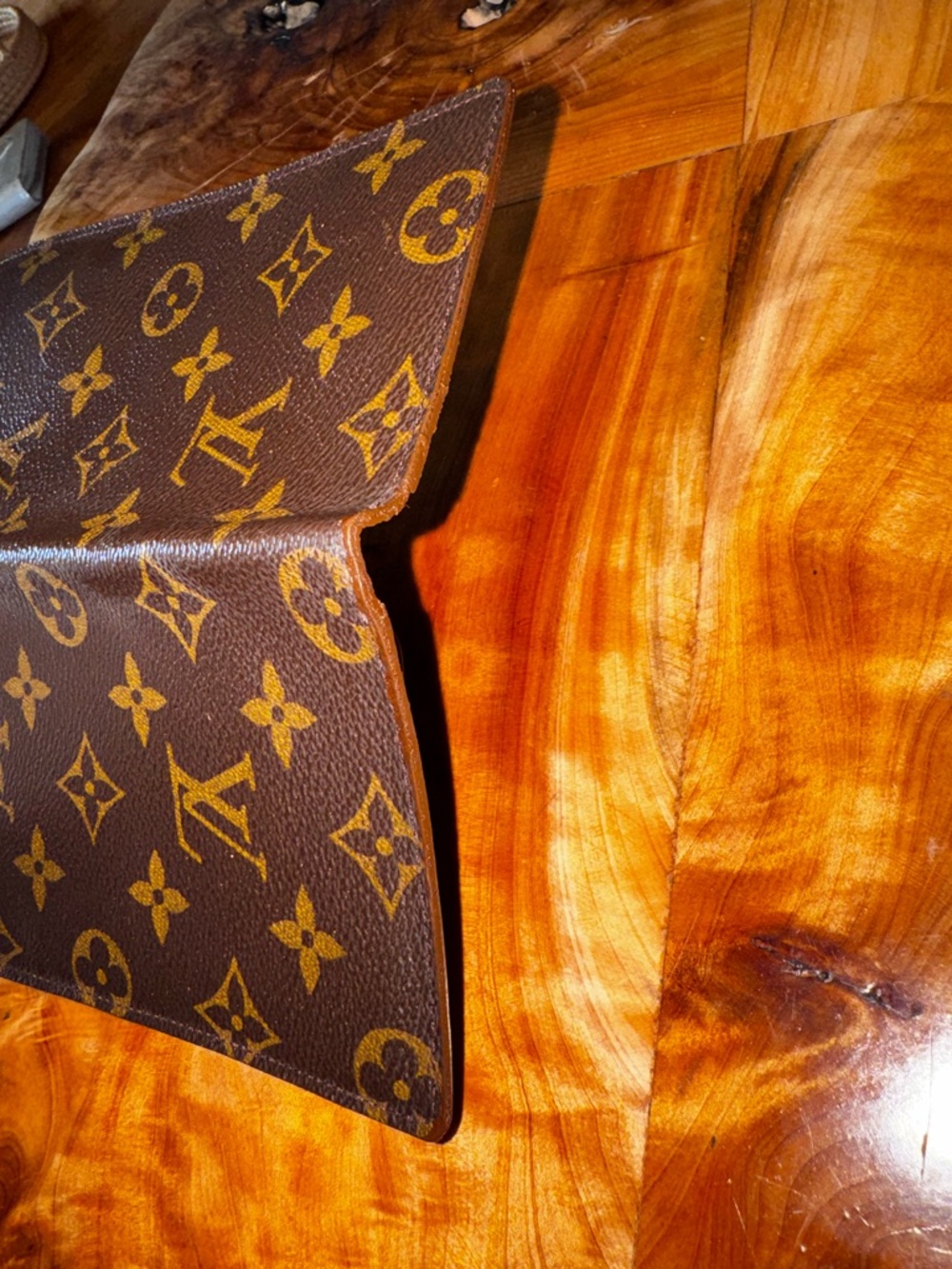 Authentic  Louis Vuitton Monogram Bill/ Card Holder brown monogram, wallet - Picture 6 of 16